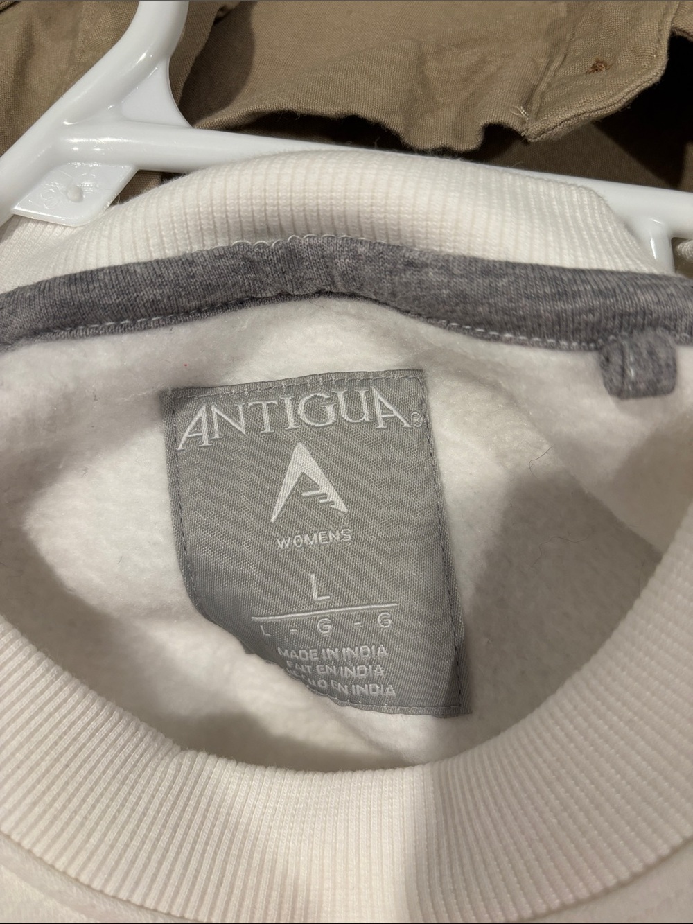 Antigua White Sweatshirt with Blue Detroit Lions Logo - Picture 2 of 4